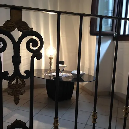 Bel Poggio Di Toni كونفيرسانو